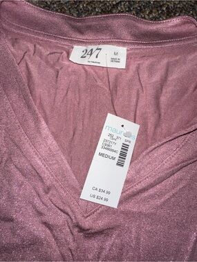 Maurices Shimmery V-Neck Short Sleeve Top in Mauve Pink